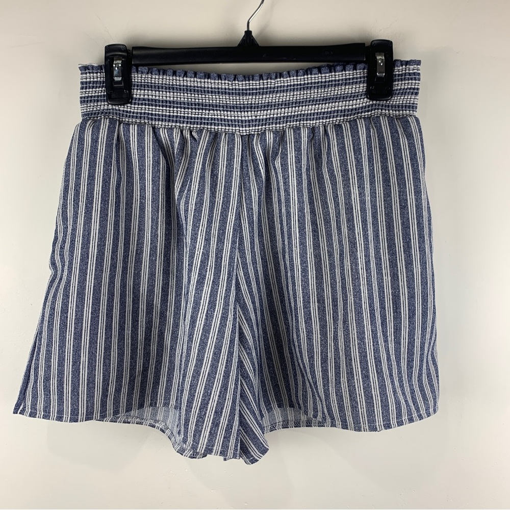 Maxine Nichols Strip Short Size Large
